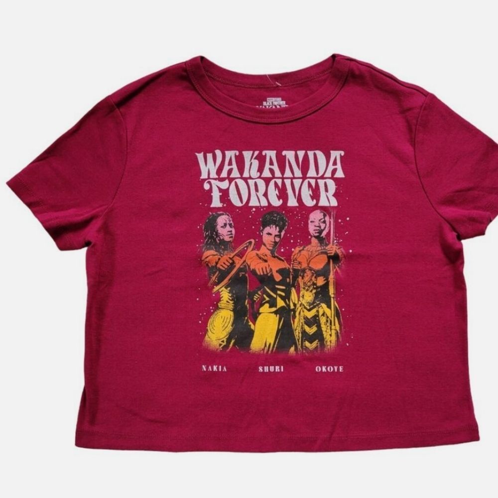 Wukanda Forever Burgundy Graphic Short Sleeve Crop Tee NWT Women's Sz. Medium